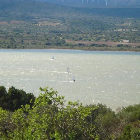 Apartament Leucate,cadre Arbore,ombrage,sous Les Cypres Leucate